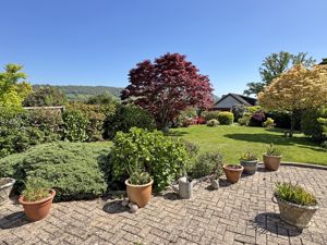 Photo 17- click for photo gallery